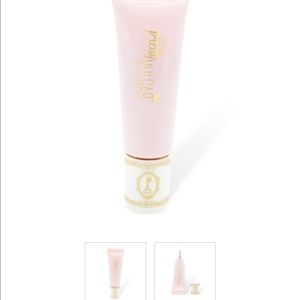 Amazing eyeshadow primer!